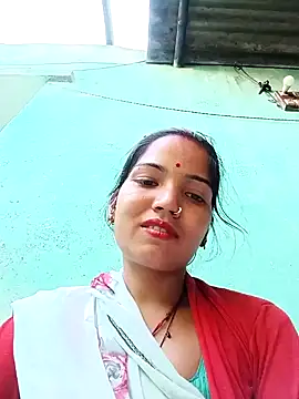 Snapshot of Bhuvi_Bedi chatting on 16, 2, 2025 Bhuvi Bedi online show from 16, 2, 2025