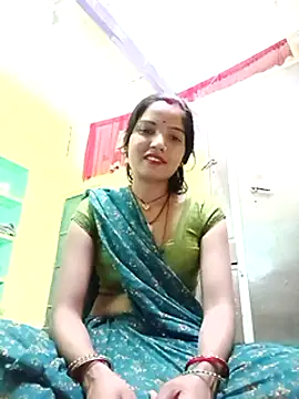 Snapshot of Bhuvi_Bedi chatting on 26, 2, 2025 Bhuvi Bedi online show from 26, 2, 2025