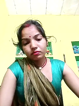 Snapshot of Bhuvi_Bedi chatting on 11, 3, 2025 Bhuvi Bedi online show from 11, 3, 2025