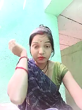 Snapshot of Bhuvi_Bedi chatting on 12, 3, 2025 Bhuvi Bedi online show from 12, 3, 2025