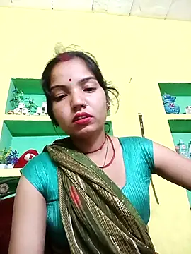 Snapshot of Bhuvi_Bedi chatting on 13, 3, 2025 Bhuvi Bedi online show from 13, 3, 2025