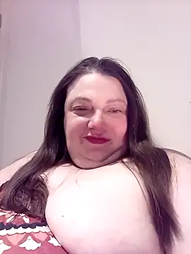 Snapshot of HotHornyEmmaX chatting on 4, 3, 2025 HotHornyEmmaX online show from 4, 3, 2025