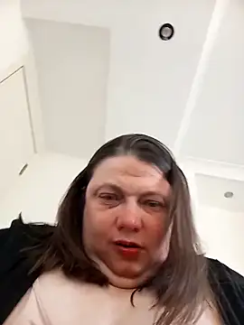 HotHornyEmmaX online show from 7, 4, 2026