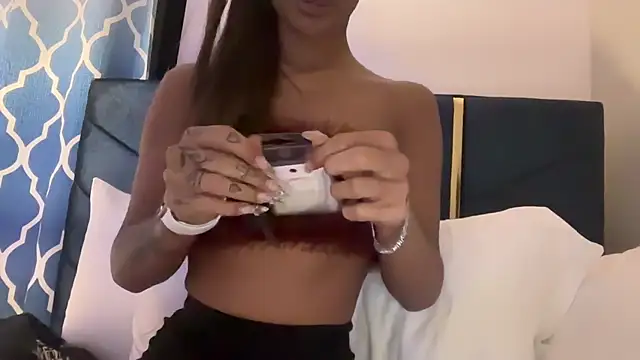 AngelFaye online show from 5, 2, 2025