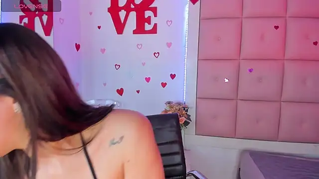 Lili Bykers online show from 12, 10, 2025