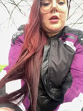 Cherrycherrymiss online show from 9, 3, 2025