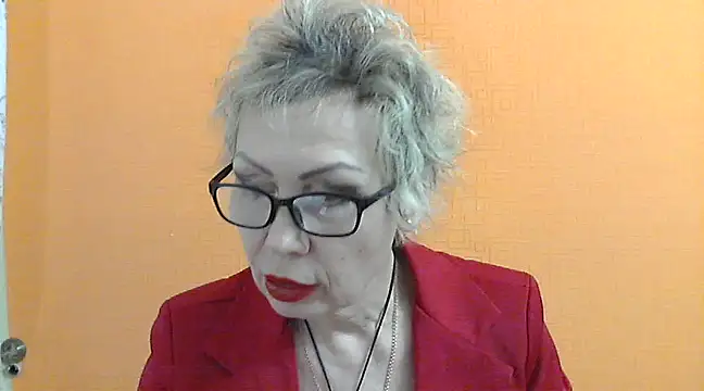 NessyJenixs online show from 22, 2, 2025