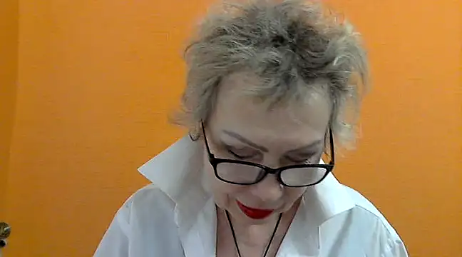 NessyJenixs online show from 1, 3, 2025