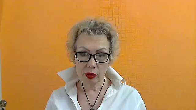 NessyJenixs online show from 15, 3, 2025