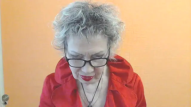 NessyJenixs online show from 8, 5, 2026
