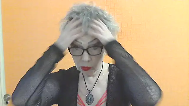 NessyJenixs online show from 13, 5, 2026