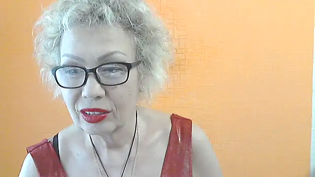 NessyJenixs online show from 25, 5, 2026