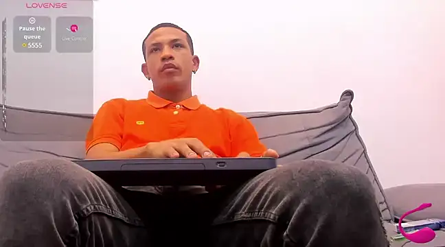 carlos alber12 online show from 2, 3, 2025