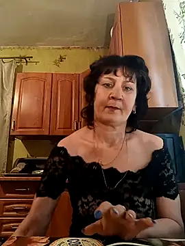 Snapshot of Laura_Kiss chatting on 22, 1, 2025 Laura Kiss online show from 22, 1, 2025