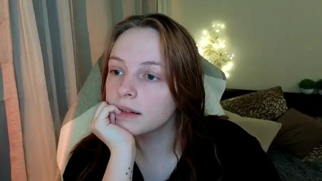 Snapshot of Hanna_melon chatting on 2, 2, 2025 Hanna melon online show from 2, 2, 2025