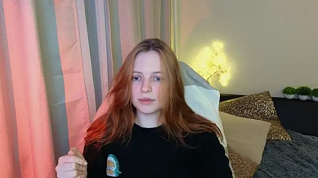 Snapshot of Hanna_melon chatting on 2, 2, 2025 Hanna melon online show from 2, 2, 2025