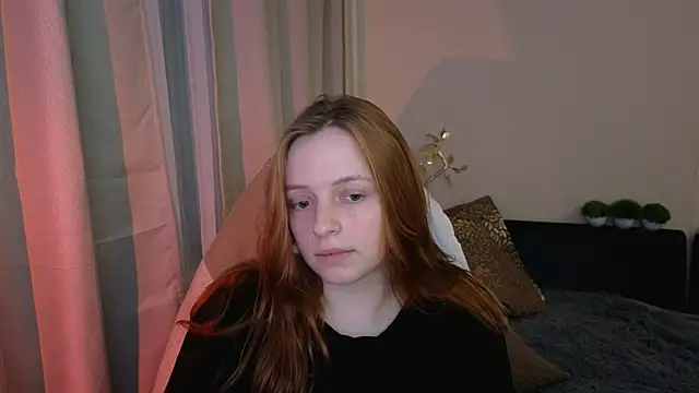 Snapshot of Hanna_melon chatting on 2, 2, 2025 Hanna melon online show from 2, 2, 2025