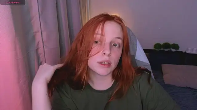 Snapshot of Hanna_melon chatting on 8, 3, 2025 Hanna melon online show from 8, 3, 2025
