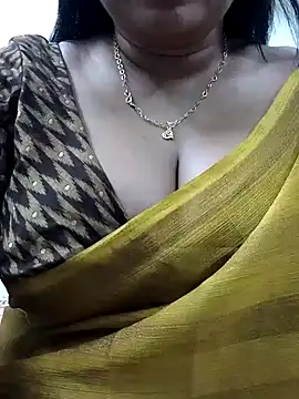 Queenflowerr online show from 23, 1, 2025