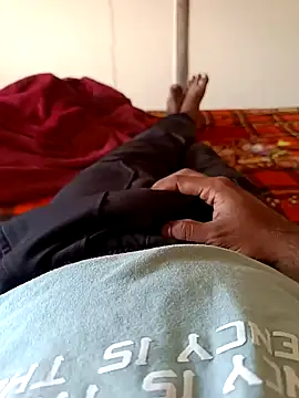 Snapshot of Royyy_dandol chatting on 26, 1, 2025 Royyy dandol online show from 26, 1, 2025