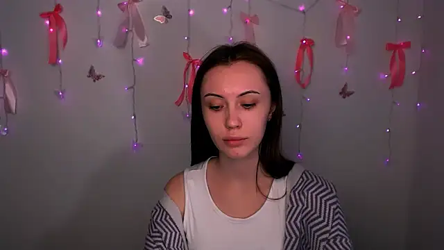 Nikonara Love online show from 21, 2, 2026