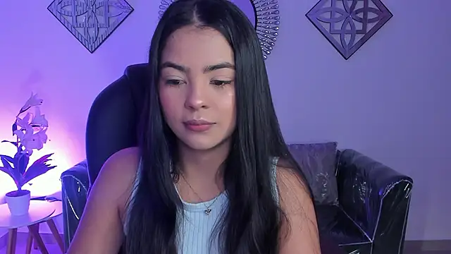 Layla Breezee online show from 22, 3, 2026