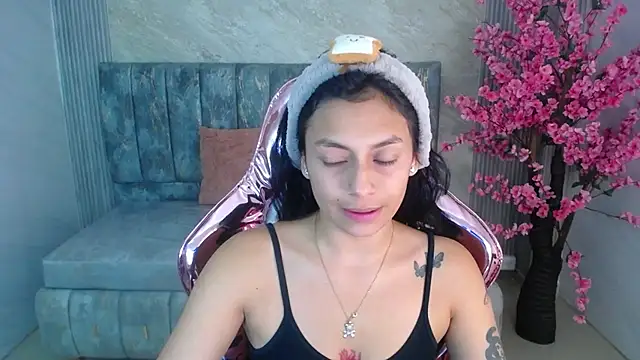 lilith petit sub online show from 4, 2, 2025
