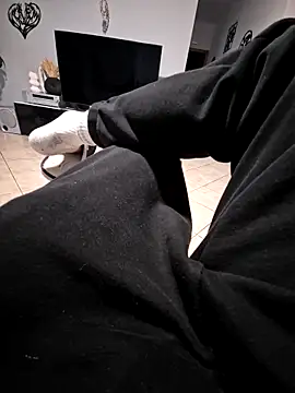 Snapshot of Velly82 chatting on 1, 4, 2026 Velly82 online show from 1, 4, 2026