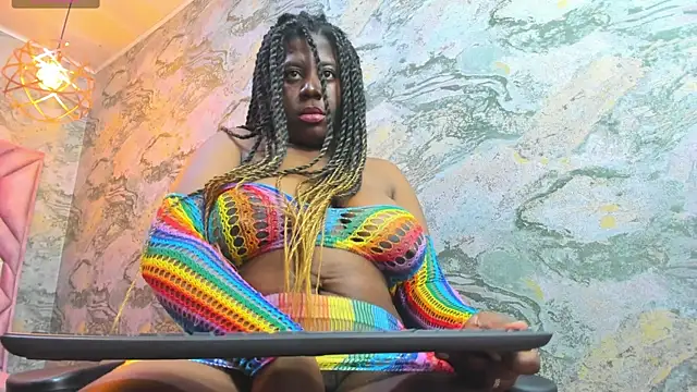 nefertiti ebony online show from 16, 5, 2026