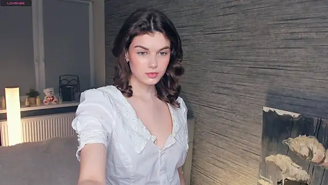 FloraDobb online show from 12, 3, 2025