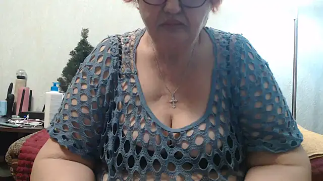 Snapshot of DeniseeRosea chatting on 21, 3, 2025 DeniseeRosea online show from 21, 3, 2025