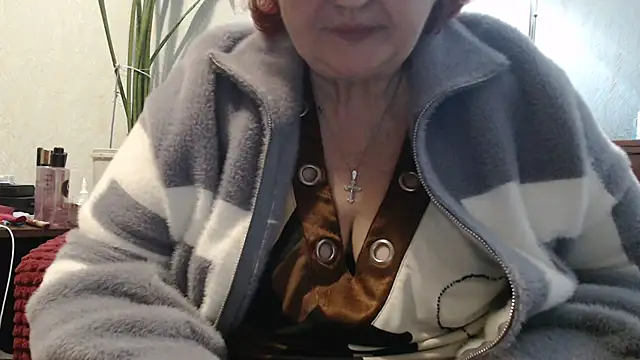 Snapshot of DeniseeRosea chatting on 16, 4, 2026 DeniseeRosea online show from 16, 4, 2026