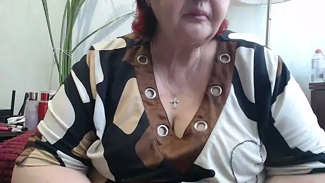 Snapshot of DeniseeRosea chatting on 13, 5, 2026 DeniseeRosea online show from 13, 5, 2026