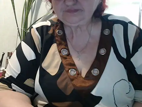 Snapshot of DeniseeRosea chatting on 20, 5, 2026 DeniseeRosea online show from 20, 5, 2026
