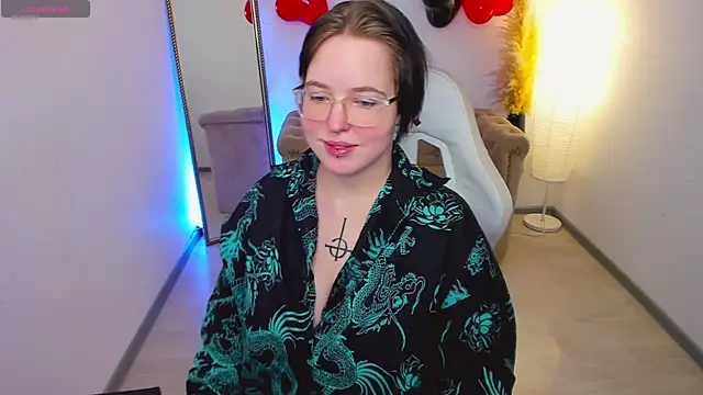 Manic pixie  online show from 12, 2, 2026