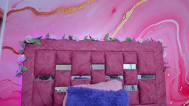 Snapshot of scarlett__evans_ chatting on 28, 11, 2025 scarlett evans online show from 28, 11, 2025