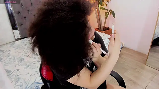 lilith mesa online show from 19, 10, 2025