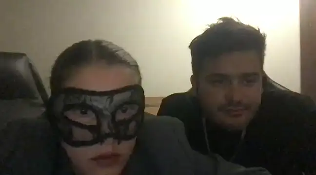 Snapshot of shycoouple1 chatting on 21, 1, 2025 shycoouple1 online show from 21, 1, 2025