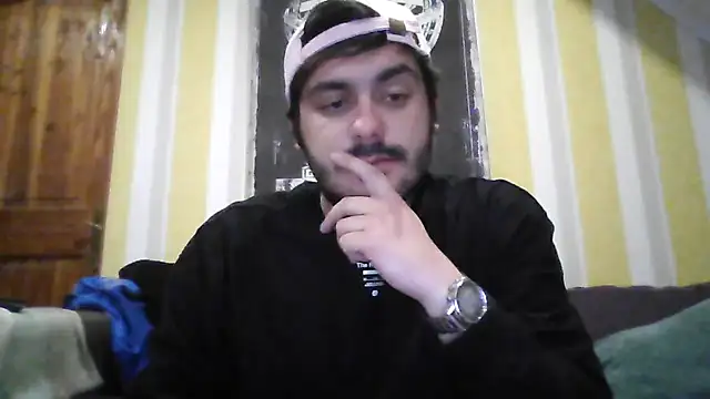 Snapshot of shycoouple1 chatting on 12, 10, 2025 shycoouple1 online show from 12, 10, 2025