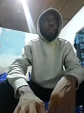 Snapshot of onewinnertee chatting on 1, 3, 2026 onewinnertee online show from 1, 3, 2026