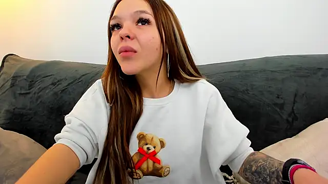 Daisy Abby online show from 18, 2, 2025