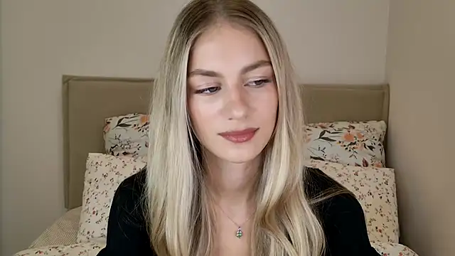 Snapshot of GabriellaOlsen chatting on 24, 9, 2025 GabriellaOlsen online show from 24, 9, 2025