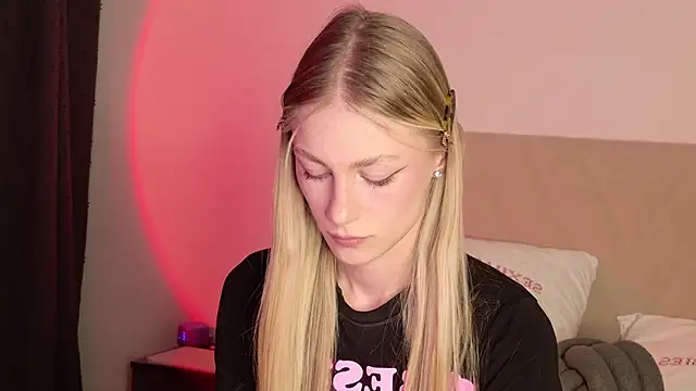 GabriellaOlsen online show from 21, 3, 2026