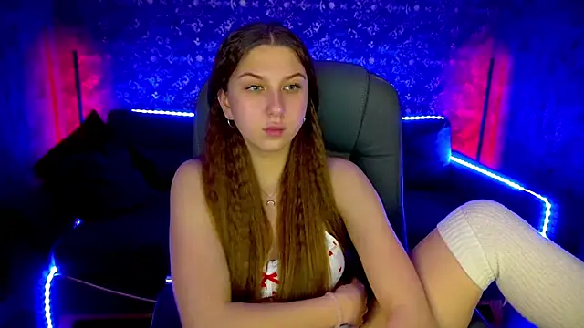 AureliaBliss  online show from 28, 1, 2025