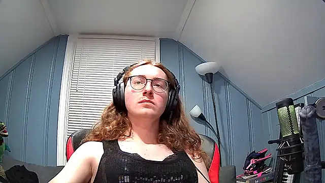 Snapshot of awe-manda chatting on 25, 1, 2025 awe-manda online show from 25, 1, 2025