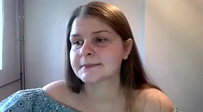 lovexCaroline online show from 3, 2, 2025