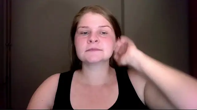 lovexCaroline online show from 8, 9, 2025