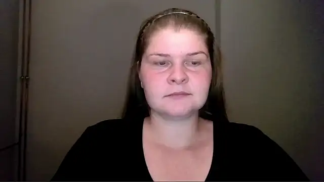 lovexCaroline online show from 11, 9, 2025