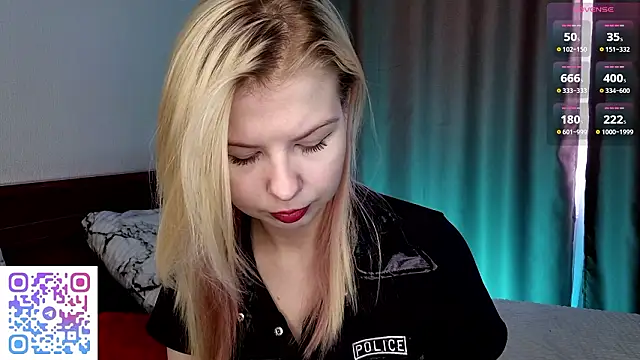 LynetHakes online show from 2, 2, 2026