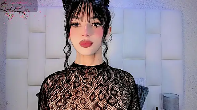 Angeles Busst online show from 12, 1, 2026